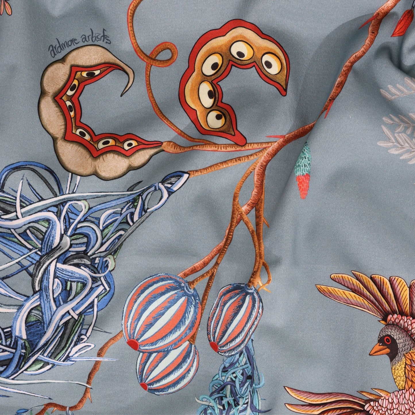 Thanda Nest Tablecloth in Mist