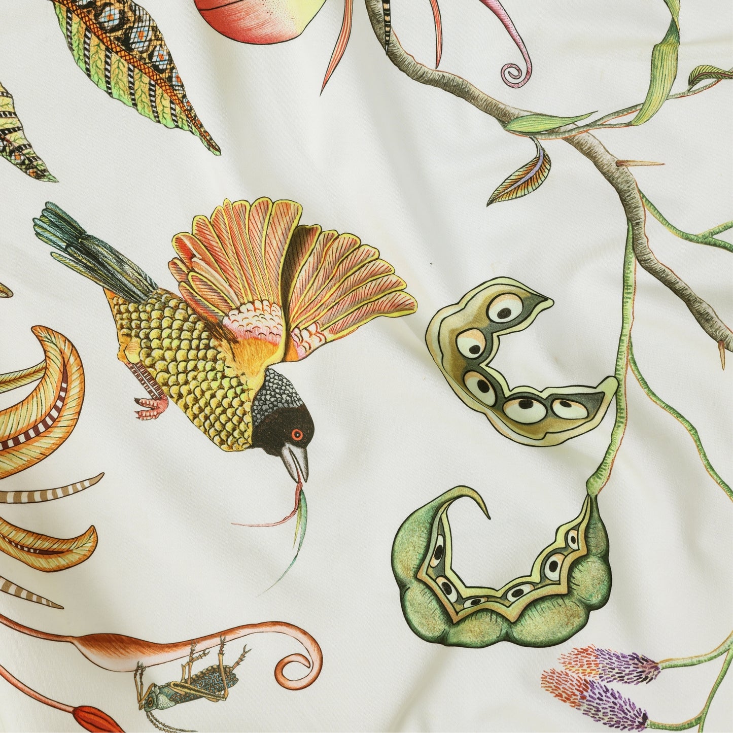 Thanda Nests Tablecloth in Parakeet