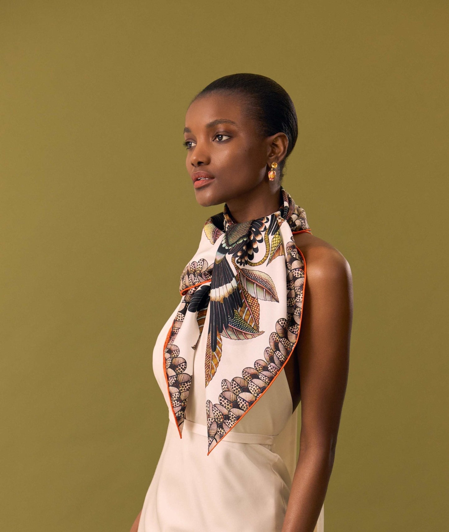 Hoopoe Hop Silk Scarf Chalk 90 (Double face)