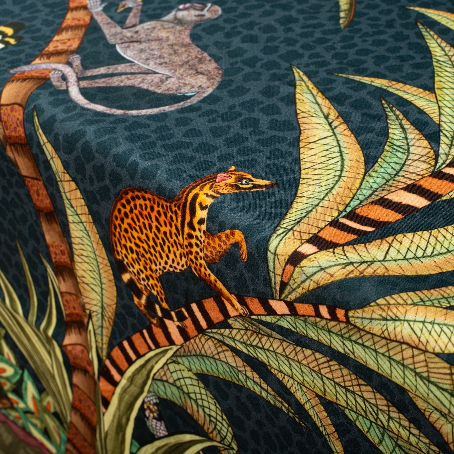 Sabie Tablecloth in Delta