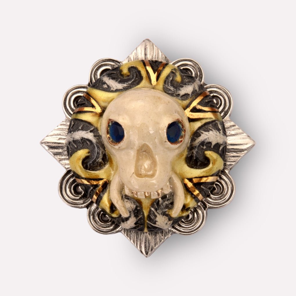 Gold Lustred Wonderboy Skull Brooch Pin