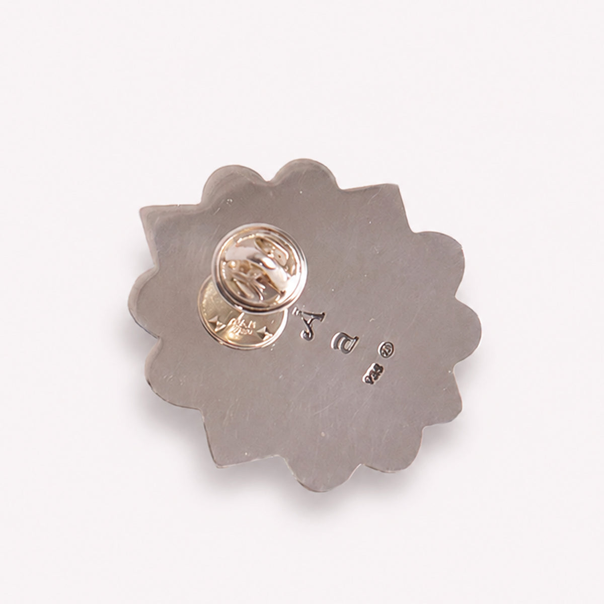 Gold Lustred Wonderboy Skull Brooch Pin