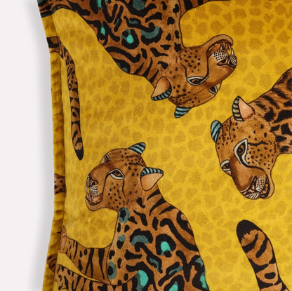 Cheetah Kings Gold Velvet Cushion Cover