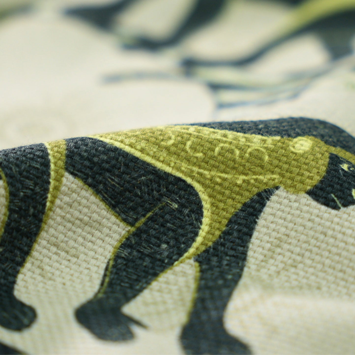 Monkey Palm Thick Weave Linen in Savannah