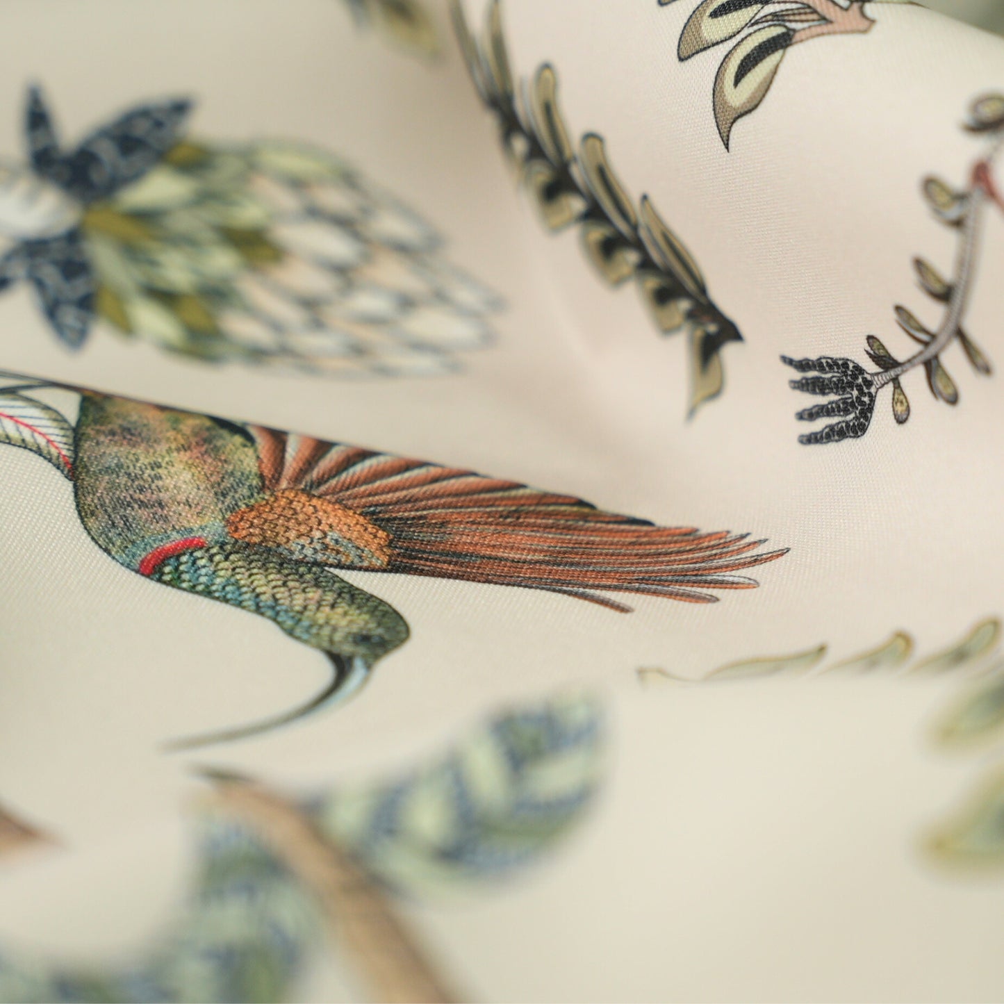 Protea Garden Outdoor in Stone