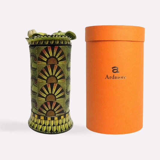 Chameleon Diffuser Pot