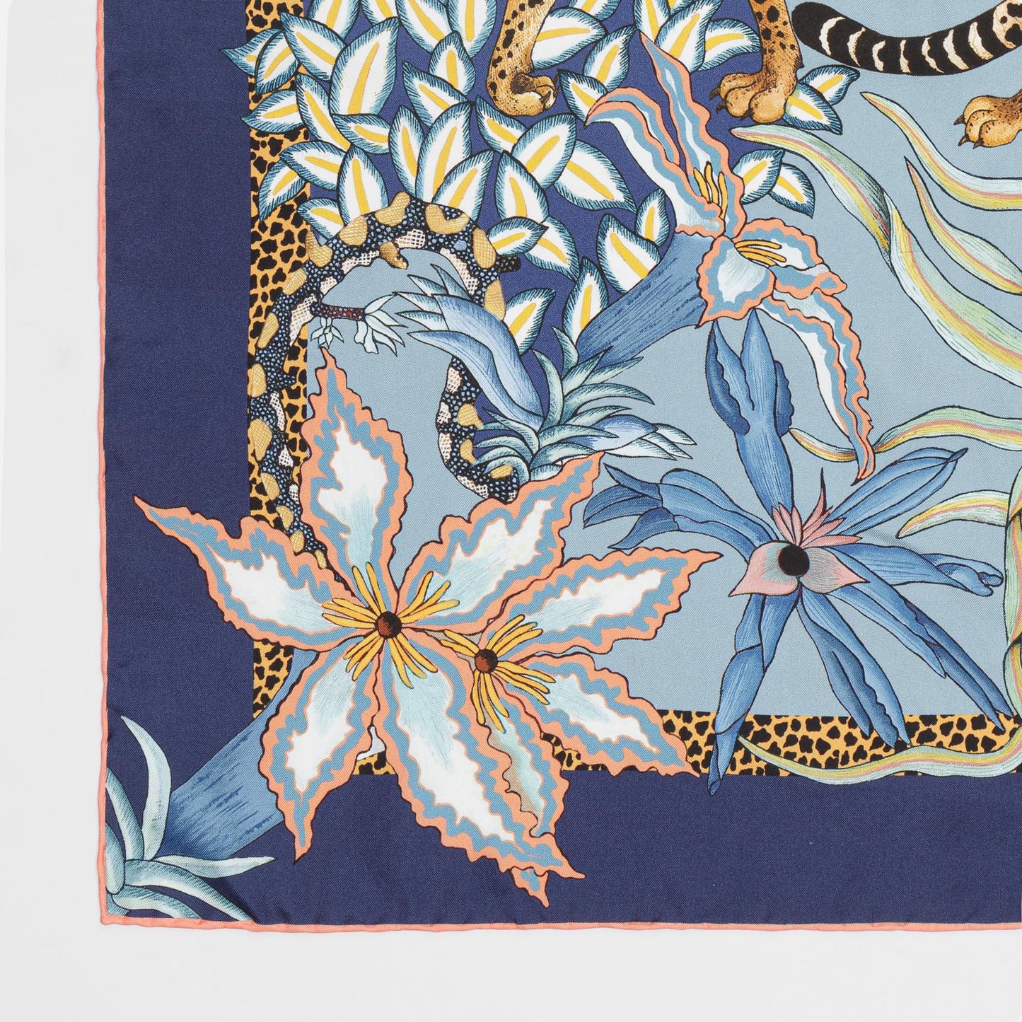 Sabie Kings Scarf Frost 65