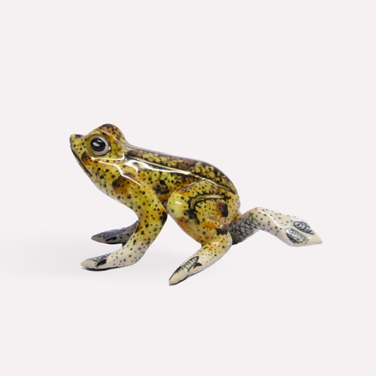 Frog Sculpture