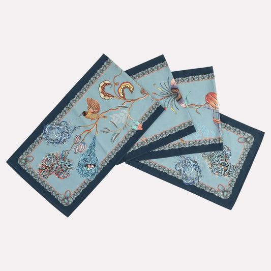 Thanda Nest Table Runner in Mist
